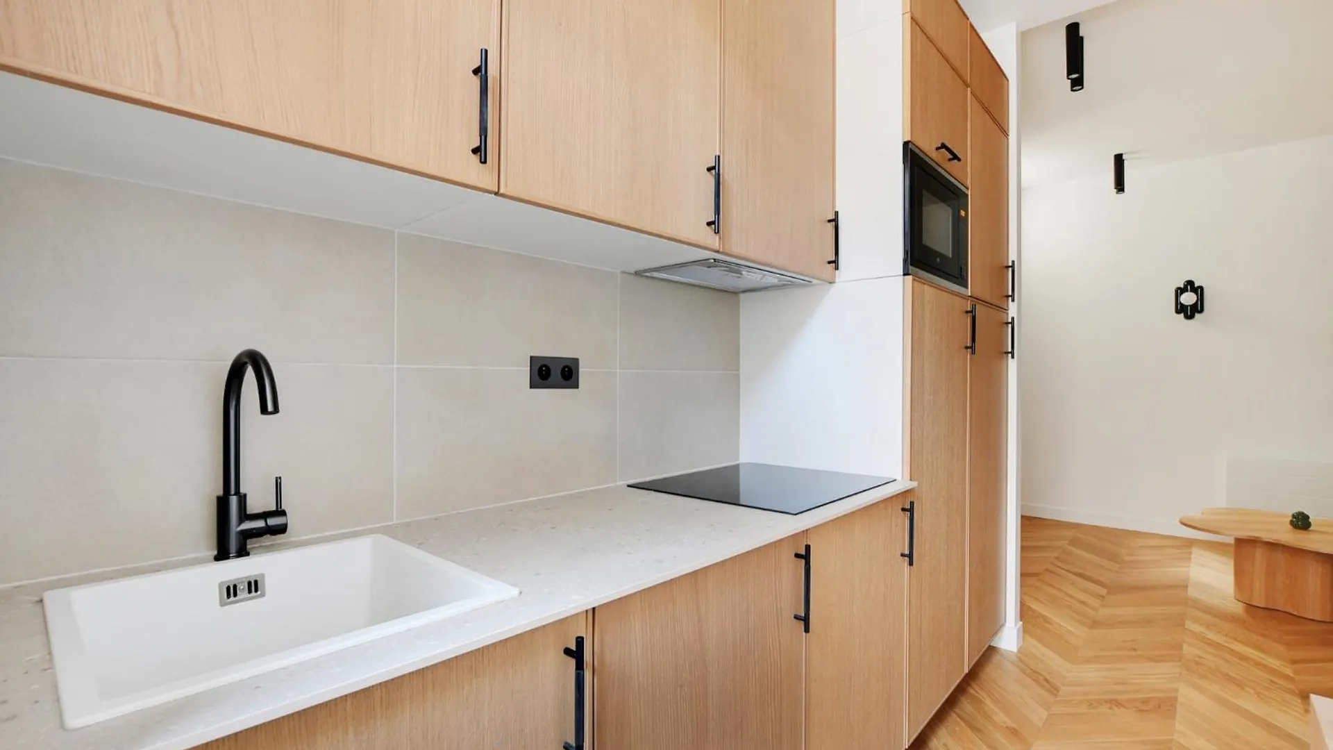 Belleville Republique Paris Apartment